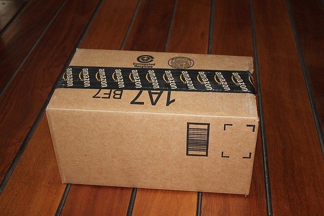 Amazon Delivery, Holiday packages